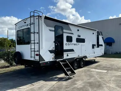 2027 K-Z Connect C271RL photo 34