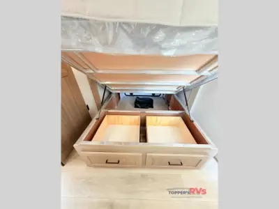 2027 Forest River Rockwood Mini Lite 2523MBR photo 29