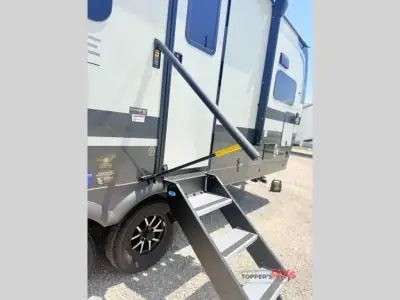 2027 Forest River Rockwood Mini Lite 2523MBR photo 40