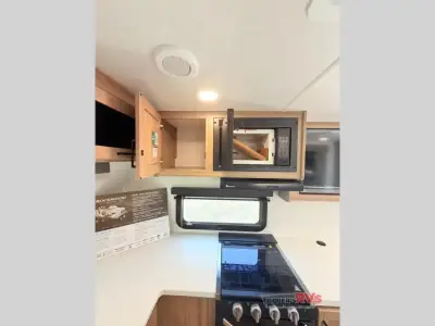 2027 Forest River Rockwood Mini Lite 2523MBR photo 21