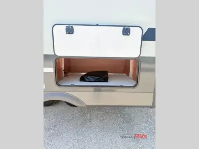 2027 Forest River Rockwood Mini Lite 2523MBR photo 46