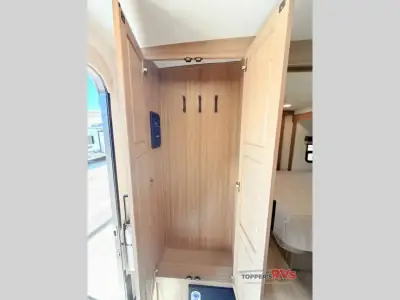 2027 Forest River Rockwood Mini Lite 2523MBR photo 12