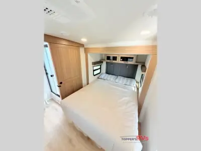 2027 Forest River Rockwood Mini Lite 2523MBR photo 26