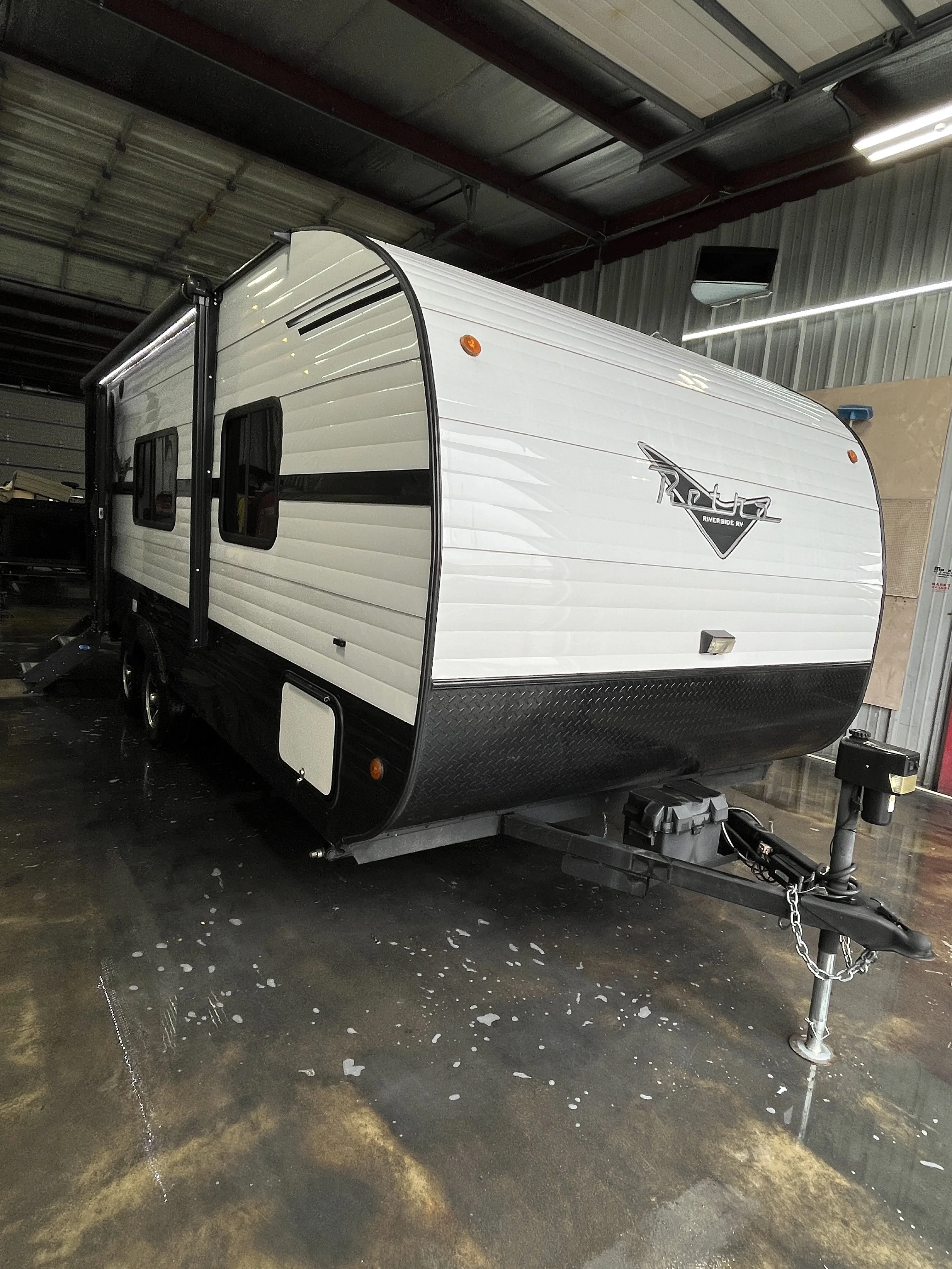 2020 Riverside RETRO 189 R exterior