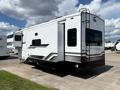 2027 Jayco North Point 310RLTS photo 40