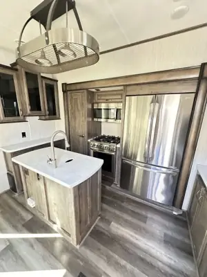 2020 Forest River Sandpiper 379FLOK photo 12
