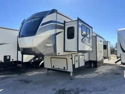 2020 Forest River Sandpiper 379FLOK