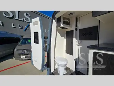 2026 Ogv Luxury Coach V-Cruise 10OBA AWD photo 6