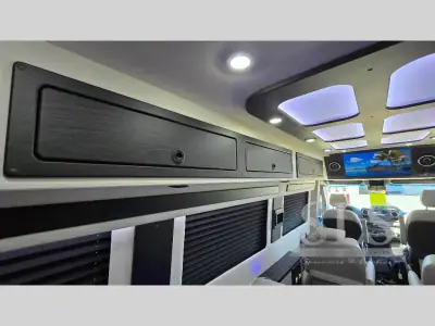 2026 Ogv Luxury Coach V-Cruise 10OBA AWD photo 49