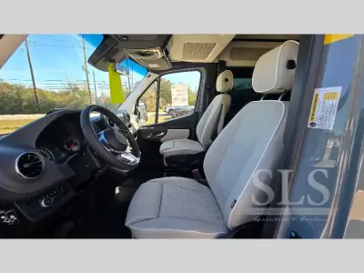 2026 Ogv Luxury Coach V-Cruise 10OBA AWD photo 19