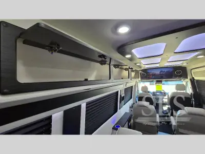 2026 Ogv Luxury Coach V-Cruise 10OBA AWD photo 51