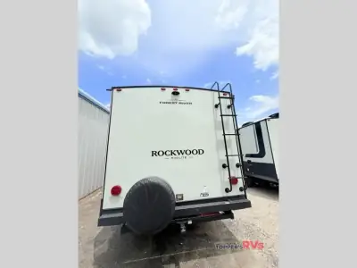 2027 Forest River Rockwood Mini Lite 2506FK photo 8