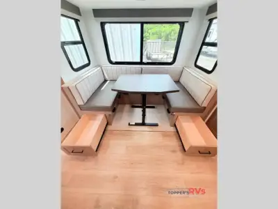 2027 Forest River Rockwood Mini Lite 2506FK photo 18