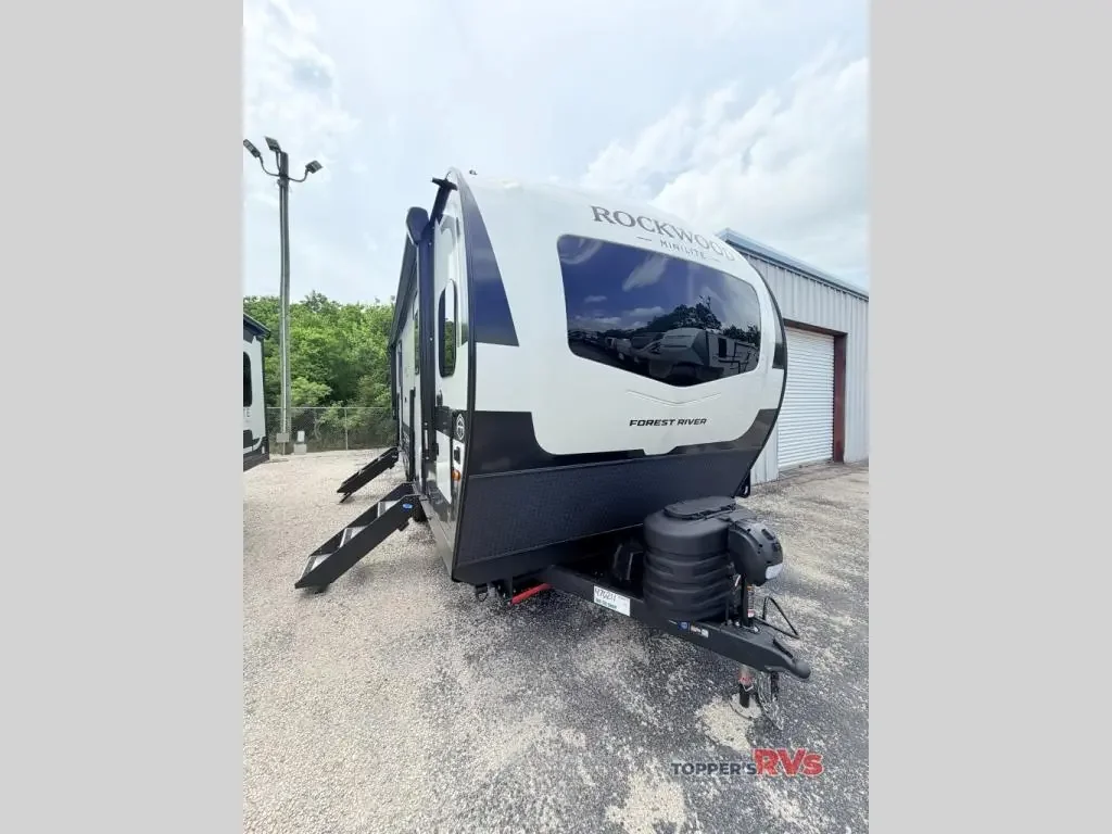 2027 Forest River Rockwood Mini Lite 2506FK exterior
