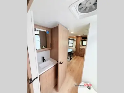 2027 Forest River Rockwood Mini Lite 2506FK photo 19