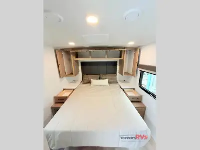 2027 Forest River Rockwood Mini Lite 2506FK photo 23