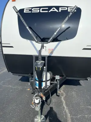 2023 K-Z ESCAPE HATCH E17 photo 8