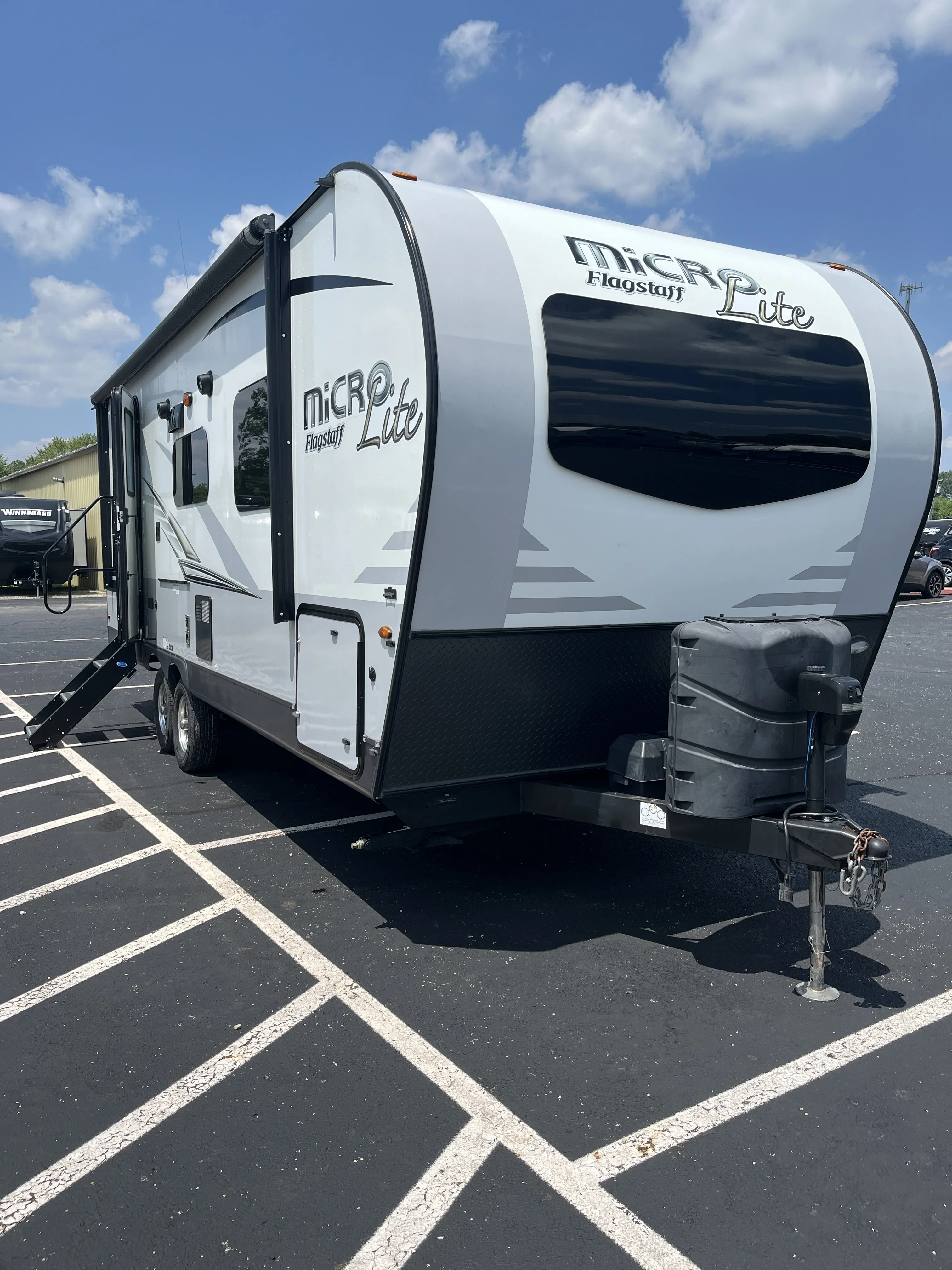 2019 Flagstaff MICRO LITE 25FBLS exterior