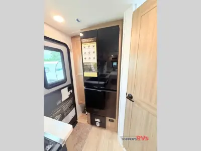 2027 Forest River Rockwood Mini Lite 2109S photo 25