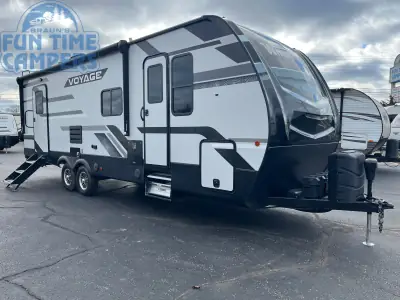 2023 Winnebago VOYAGE 2831RB
