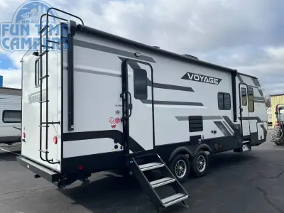 2023 Winnebago VOYAGE 2831RB photo 5