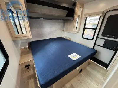 2023 Winnebago VOYAGE 2831RB photo 23