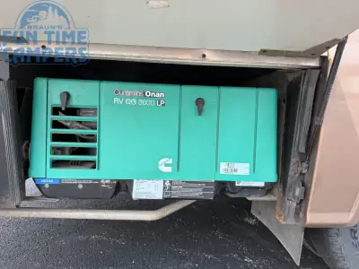 2014 Winnebago VIEW 24G photo 11