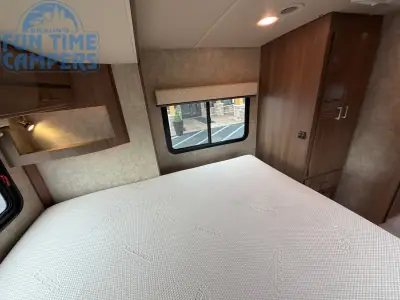 2014 Winnebago VIEW 24G photo 35