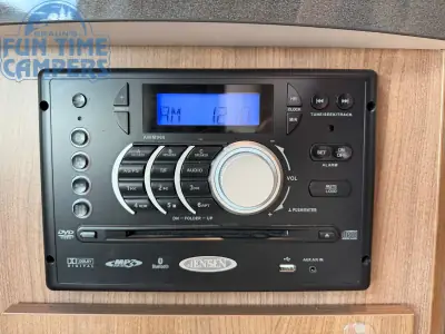 2014 Winnebago VIEW 24G photo 22