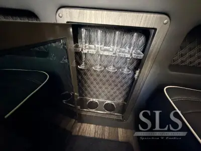 2027 Ogv Luxury Coach V-Drive 10OB photo 40