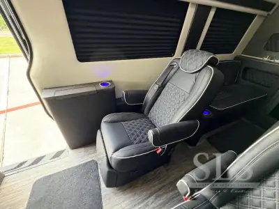 2027 Ogv Luxury Coach V-Drive 10OB photo 29