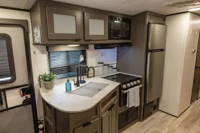 2021 Cruiser MPG 3100BH photo 18