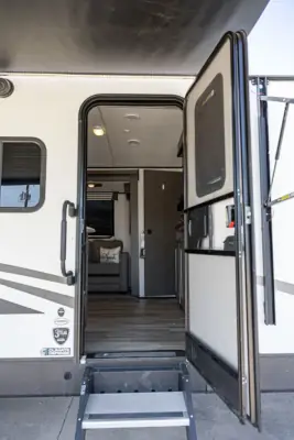 2021 Cruiser MPG 3100BH photo 15