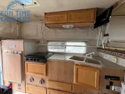 2006 Outfitter APEX 8 photo 12