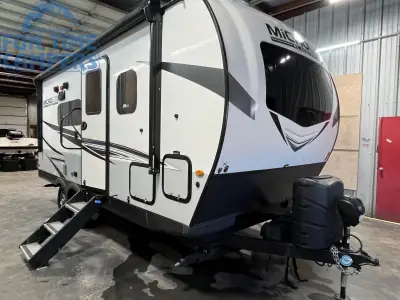 2021 Forest River FLAGSTAFF MICRO LITE 21DS