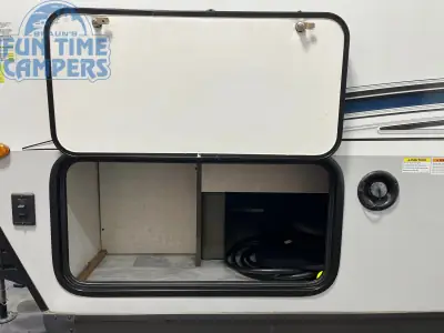 2021 Forest River FLAGSTAFF MICRO LITE 21DS photo 8
