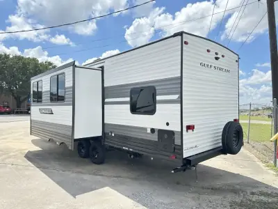 2026 Gulf Stream Conquest Lite Ultra-Lite 279BH photo 4