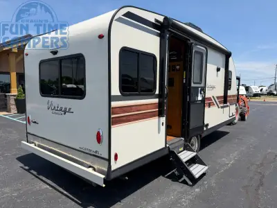 2024 Gulf Stream VISTA CRUISER 19ERD photo 5