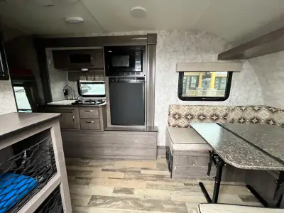 2017 Winnebago WINNIE DROP WD170K photo 15