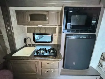 2017 Winnebago WINNIE DROP WD170K photo 17