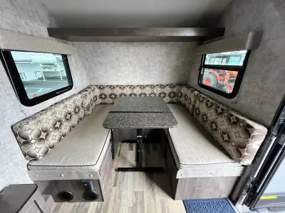 2017 Winnebago WINNIE DROP WD170K photo 16