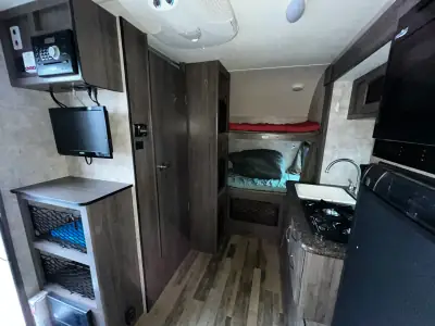 2017 Winnebago WINNIE DROP WD170K photo 32