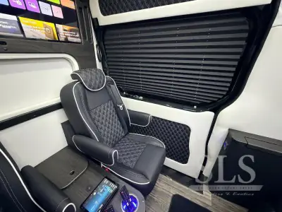2027 Ogv V-Drive 10RJ photo 22