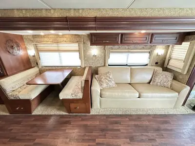 2013 Newmar Bay Star 3124 photo 15
