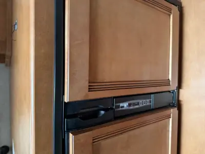 2015 Winnebago 30J photo 15