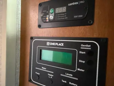 2015 Winnebago 30J photo 14