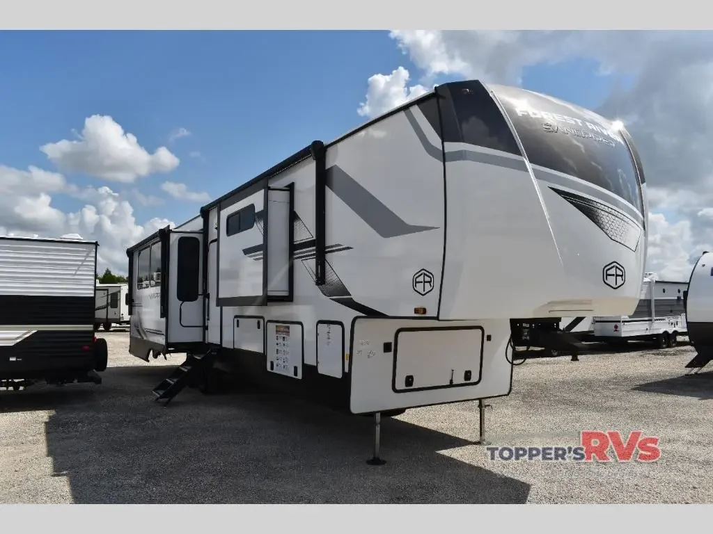 2026 Forest River Sandpiper 3800RK exterior