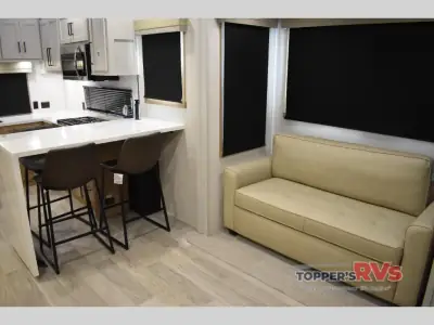 2026 Forest River Sandpiper 3800RK photo 31
