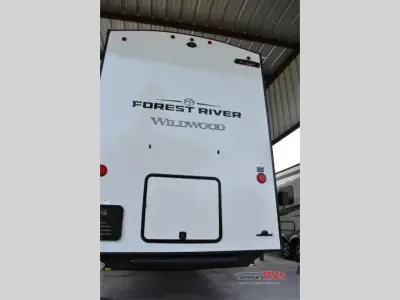 2026 Forest River Wildwood Heritage Glen Elite Series 36FL photo 4