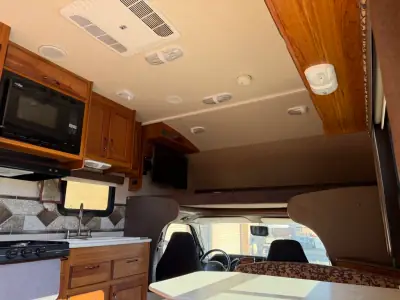 2016 Jayco REDHAWK 23XM photo 6